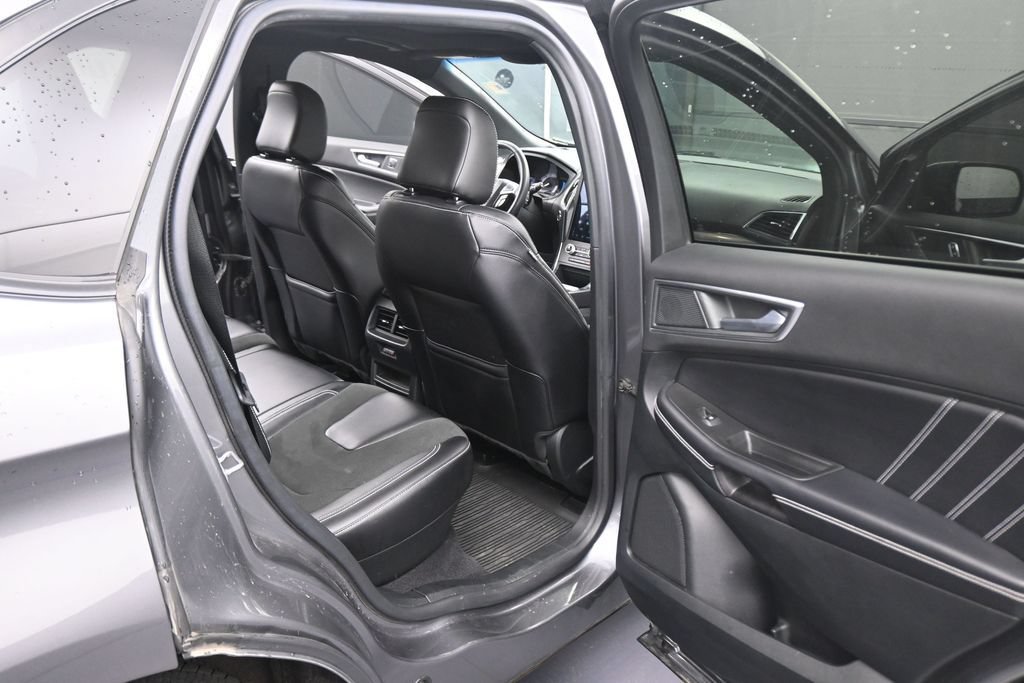 Used 2022 Ford Edge ST w/ Equipment Group 401A AWD/4WD image 45