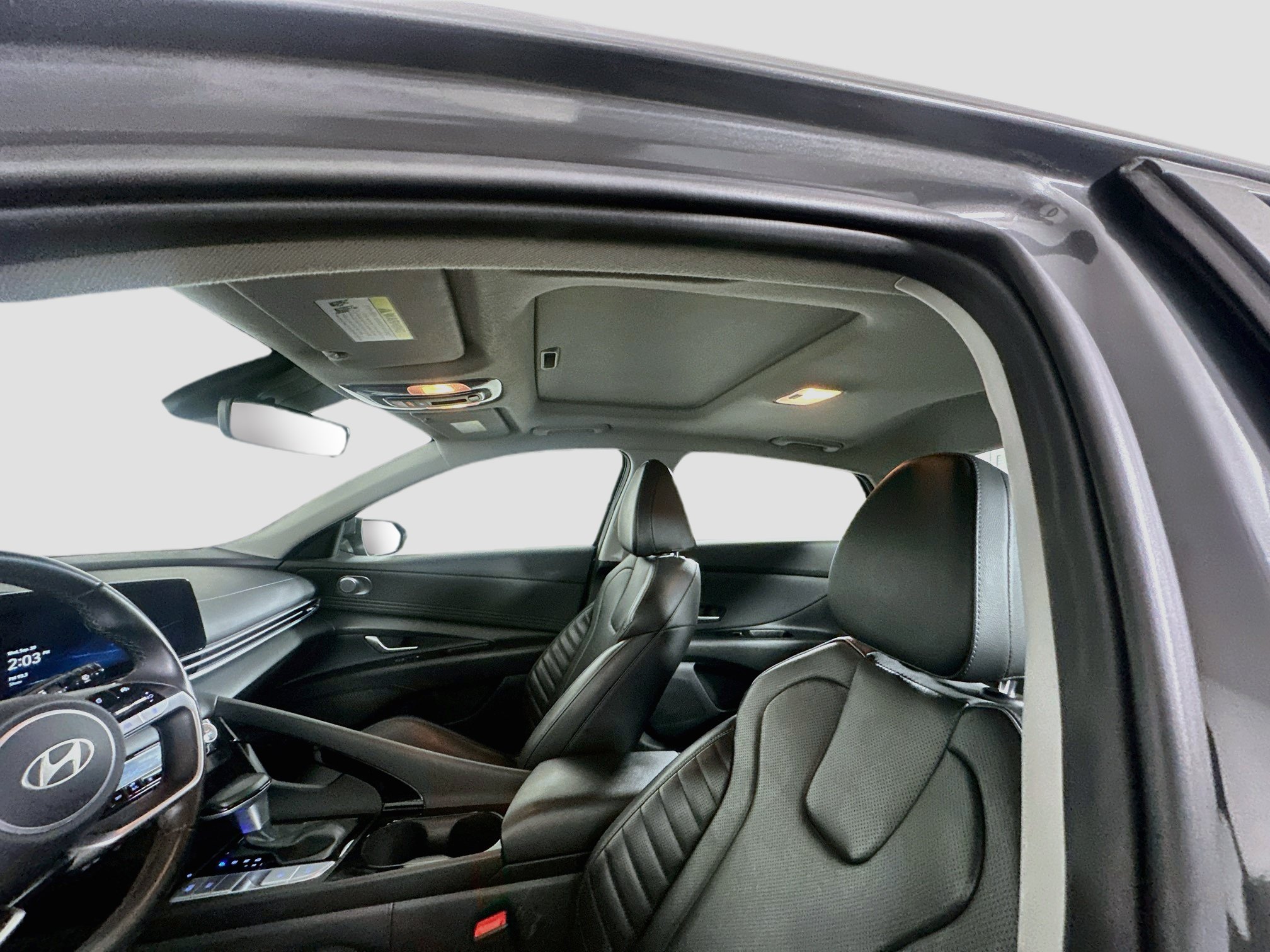 Used 2025 Hyundai Elantra Limited FWD image 33