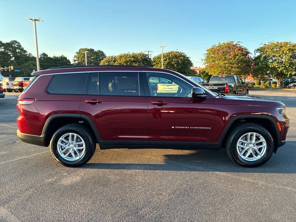New 2025 Jeep Grand Cherokee L Laredo w/ Luxury Tech Group I AWD/4WD image 7