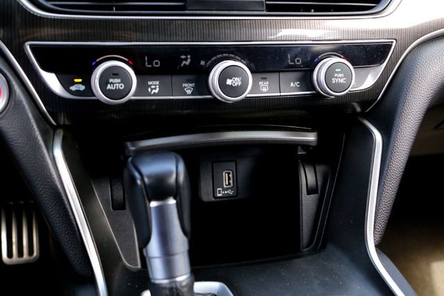 Used 2019 Honda Accord Sport image 17