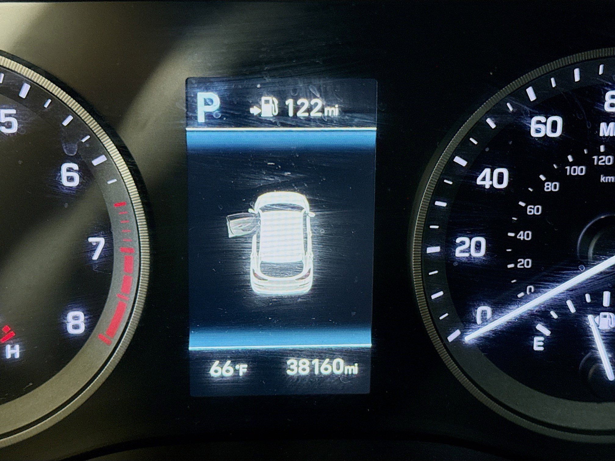 Used 2020 Hyundai Tucson Ultimate w/ Cargo Package image 16