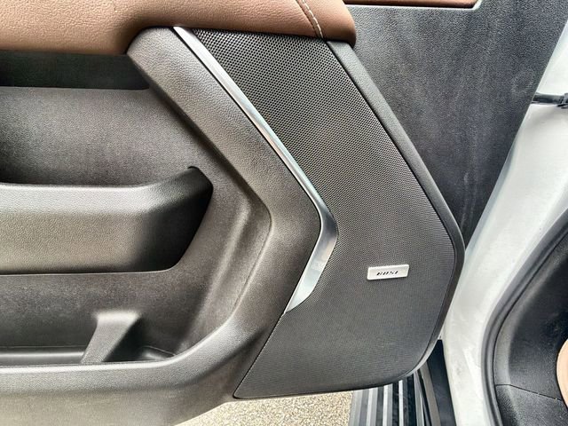 Certified 2023 Chevrolet Suburban High Country image 23