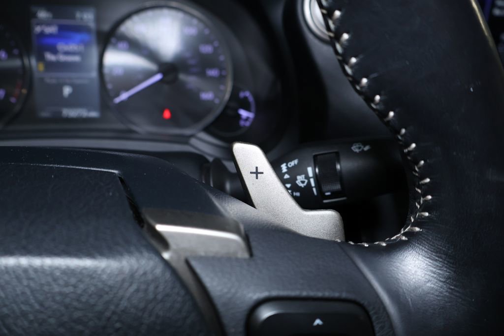 Used 2017 Lexus IS 300 AWD image 23