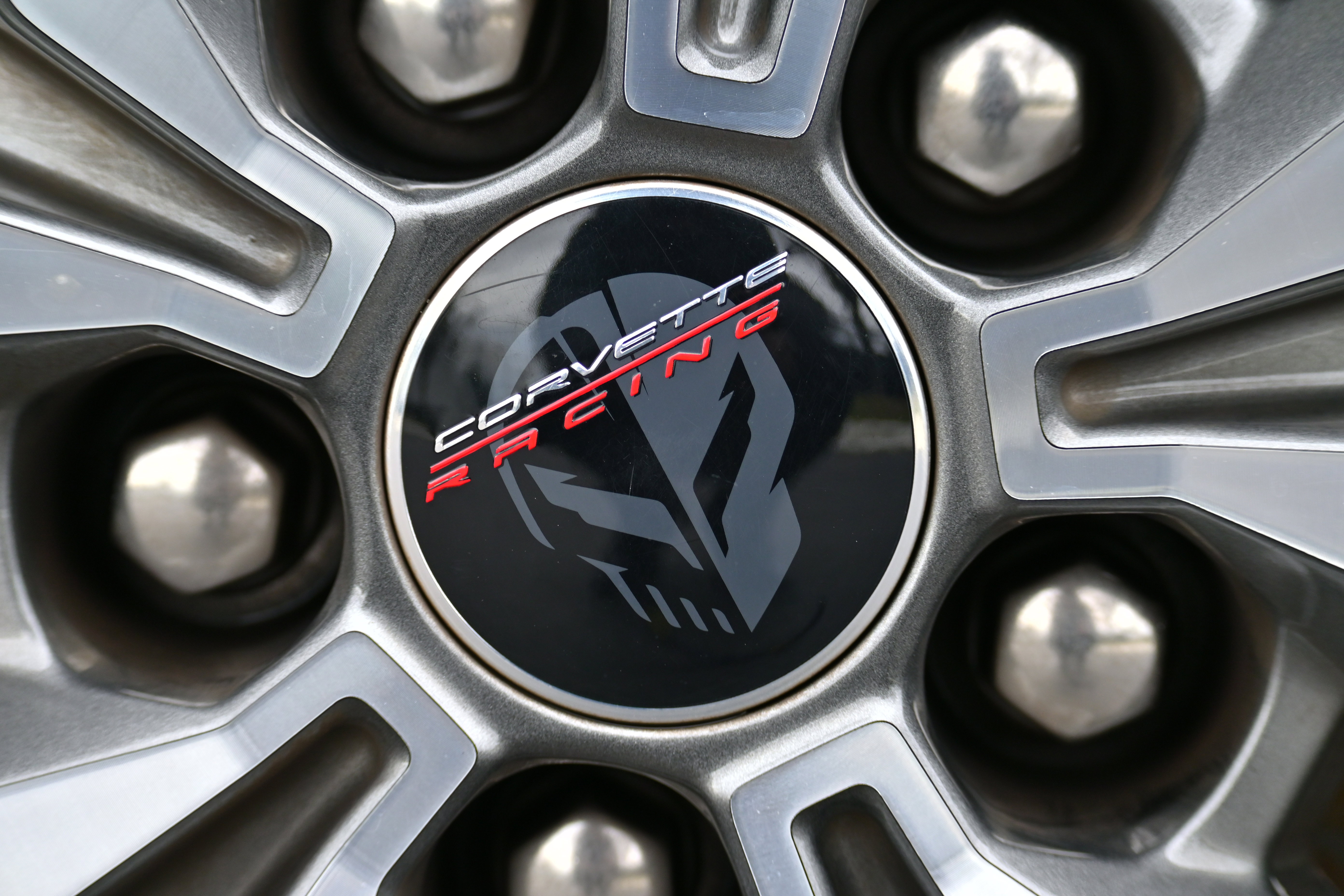 Used 2023 Chevrolet Corvette Stingray Premium Cpe w/ Z51 Performance Package RWD image 16