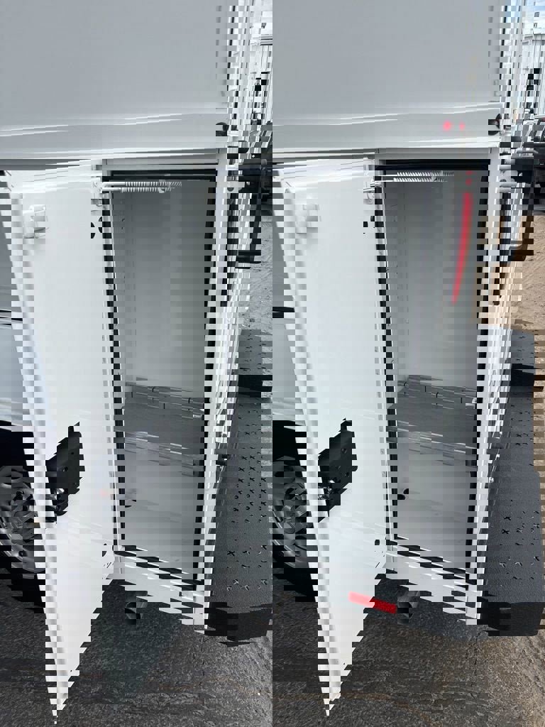 New 2025 Chevrolet Express 3500 w/ Power Convenience Package image 13