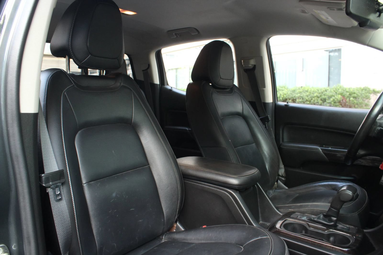 Used 2017 GMC Canyon SLT AWD/4WD image 27