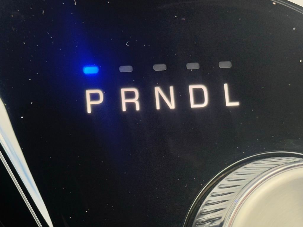 New 2026 Chrysler Pacifica Limited FWD image 18