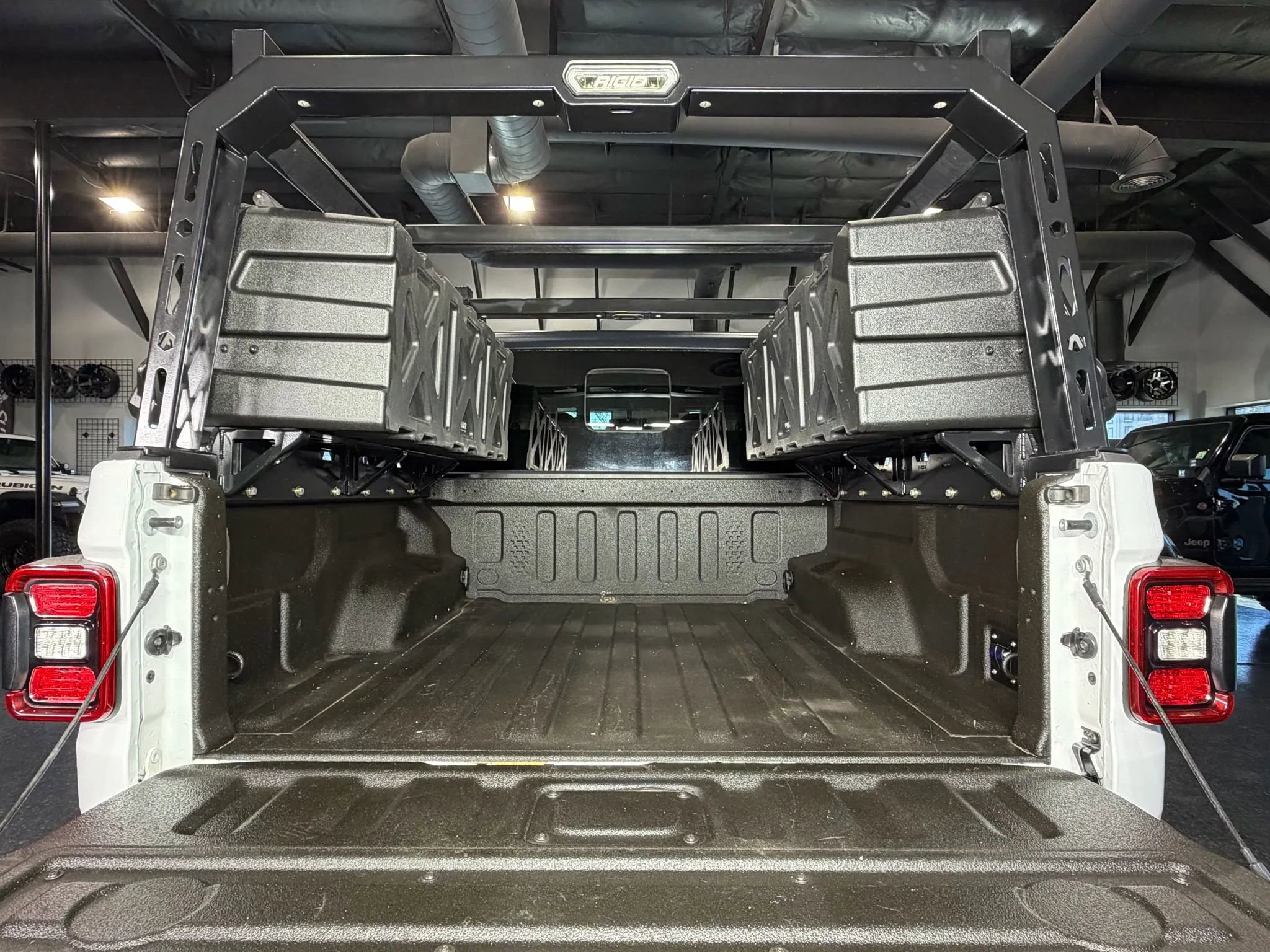 Used 2021 Jeep Gladiator Rubicon image 14