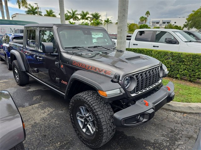 Used 2024 Jeep Gladiator Mojave w/ Safety Group image 2