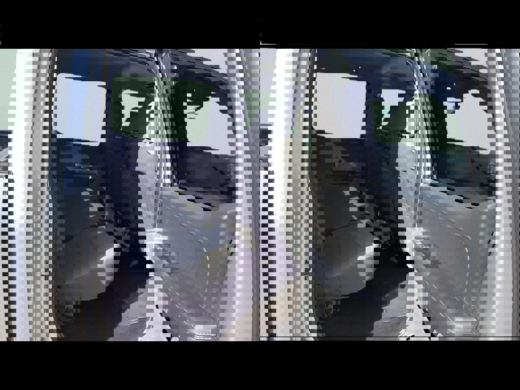 Used 2025 Ford F150 XLT w/ Equipment Group 301A Standard image 23