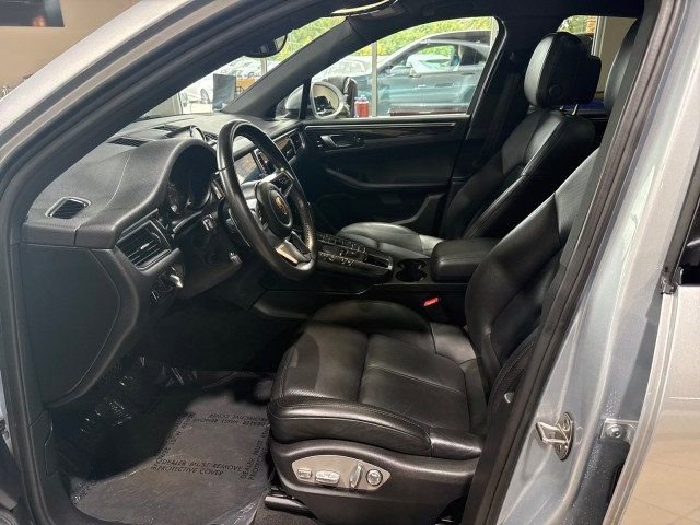Used 2018 Porsche Macan S w/ Premium Package Plus image 20