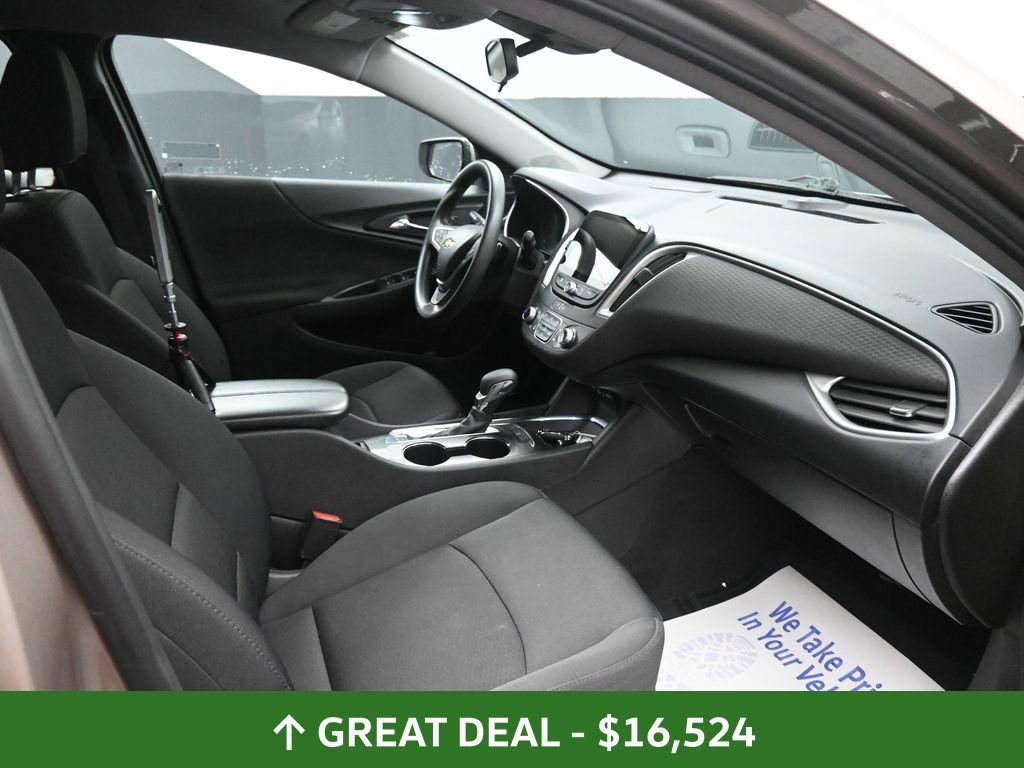 Used 2023 Chevrolet Malibu LT image 22