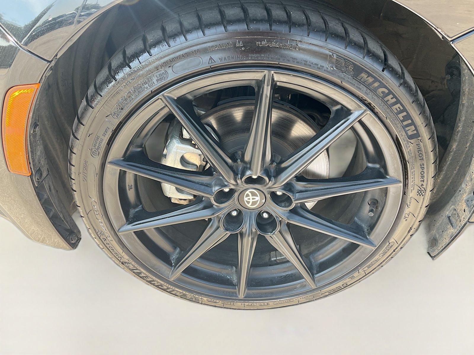 Used 2025 Toyota GR86 Premium RWD image 27
