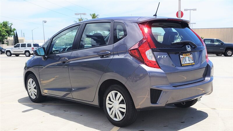 Used 2017 Honda Fit LX image 3