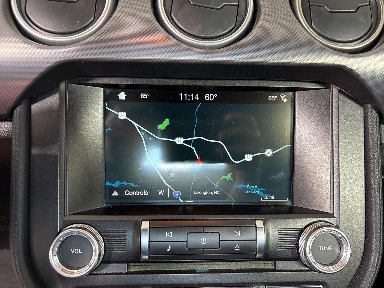 Used 2018 Ford Mustang Premium w/ Equipment Group 201A RWD image 19