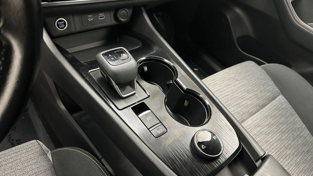 Certified 2021 Nissan Rogue SV image 12