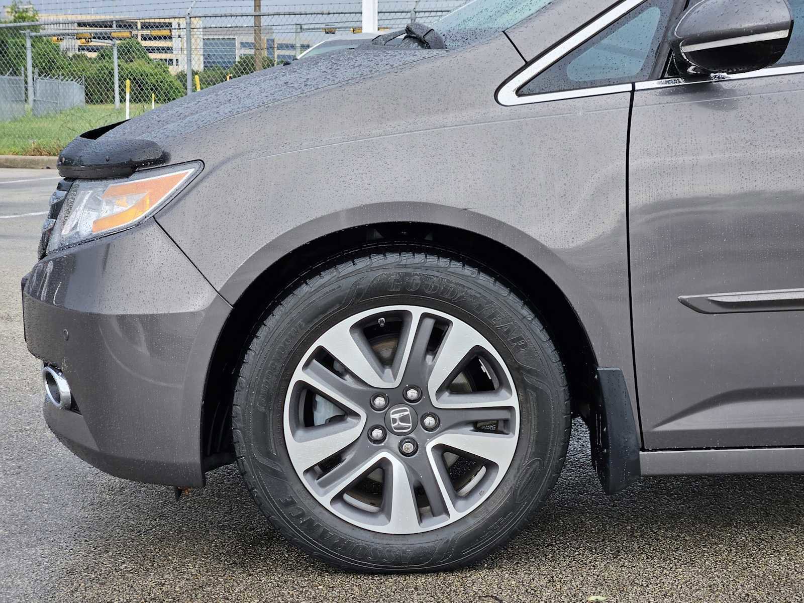 Used 2016 Honda Odyssey Touring image 8