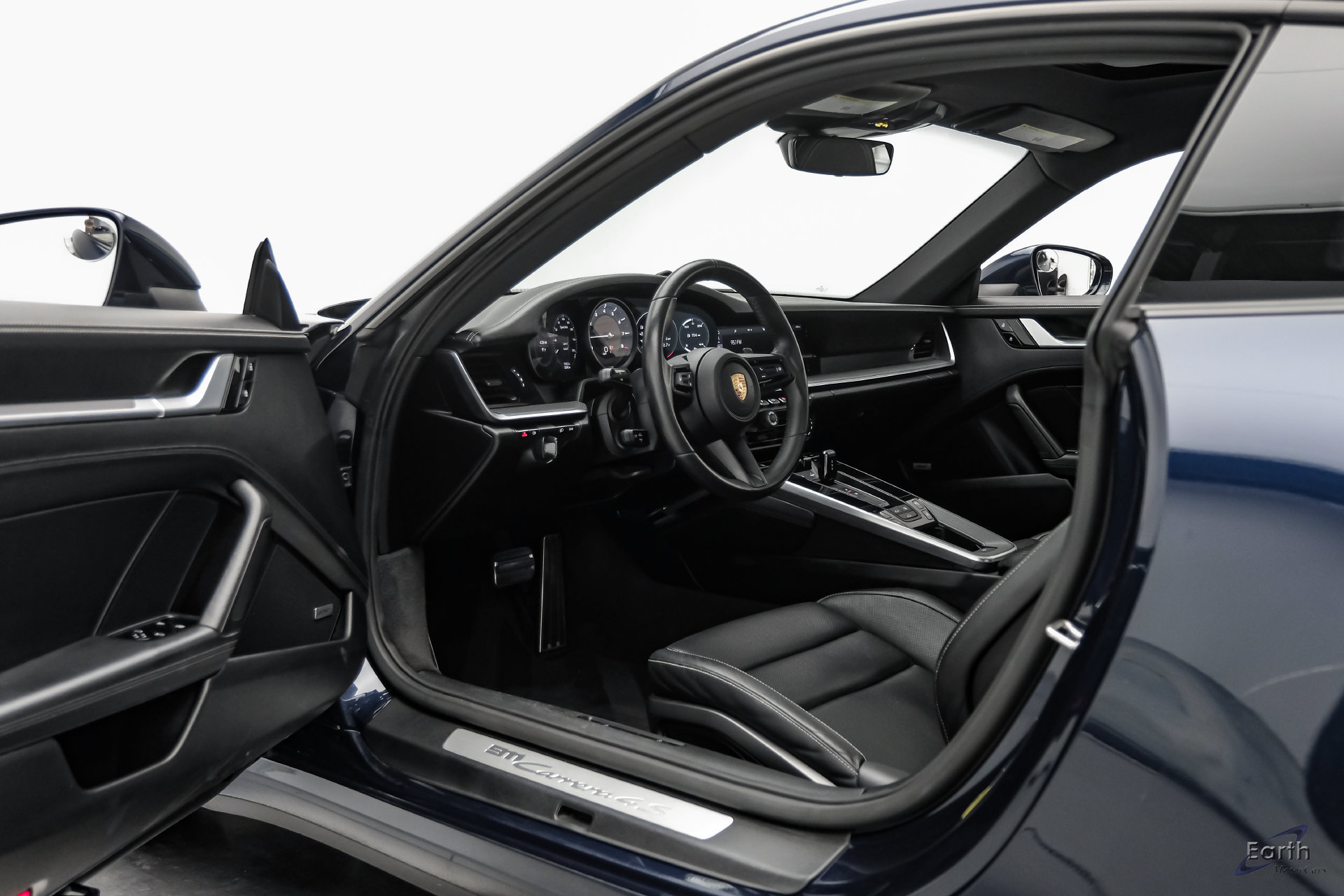 Used 2020 Porsche 911 Carrera 4S AWD/4WD image 32