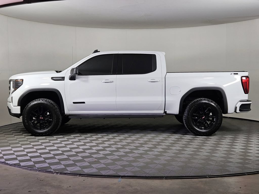 Used 2025 GMC Sierra 1500 Elevation AWD/4WD image 3
