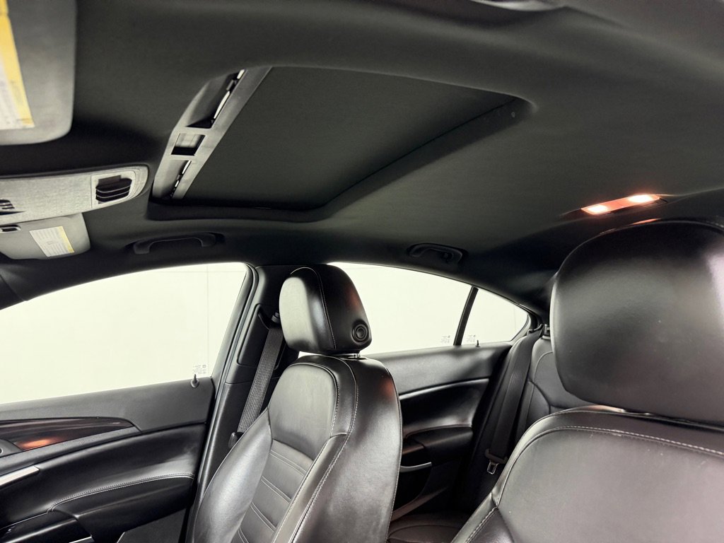 Used 2017 Buick Regal GS w/ Driver Confidence Package #1 image 14