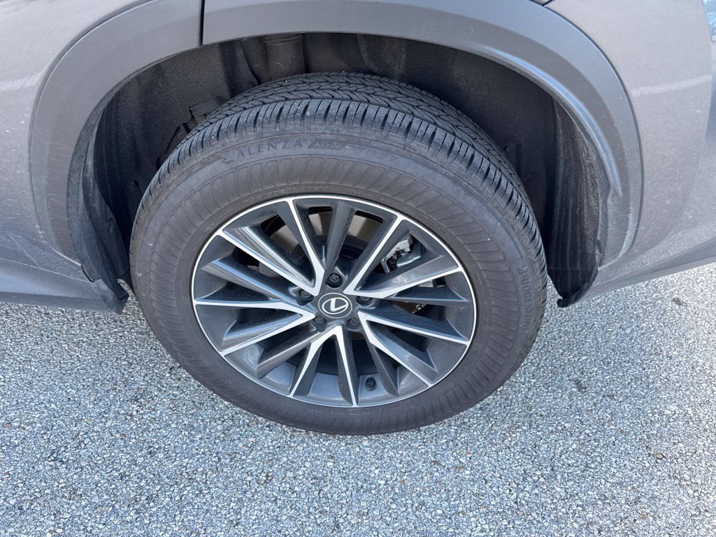 Used 2024 Lexus NX 350h AWD image 17