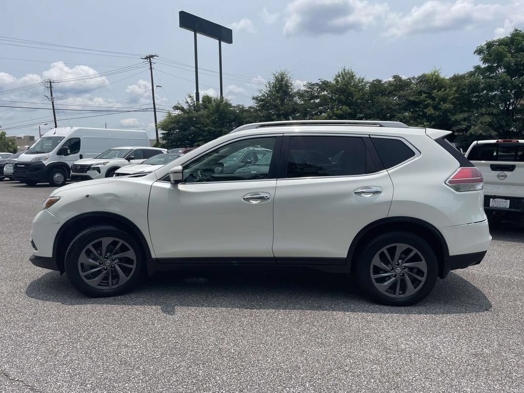 Used 2016 Nissan Rogue SL w/ SL Premium Package FWD image 6