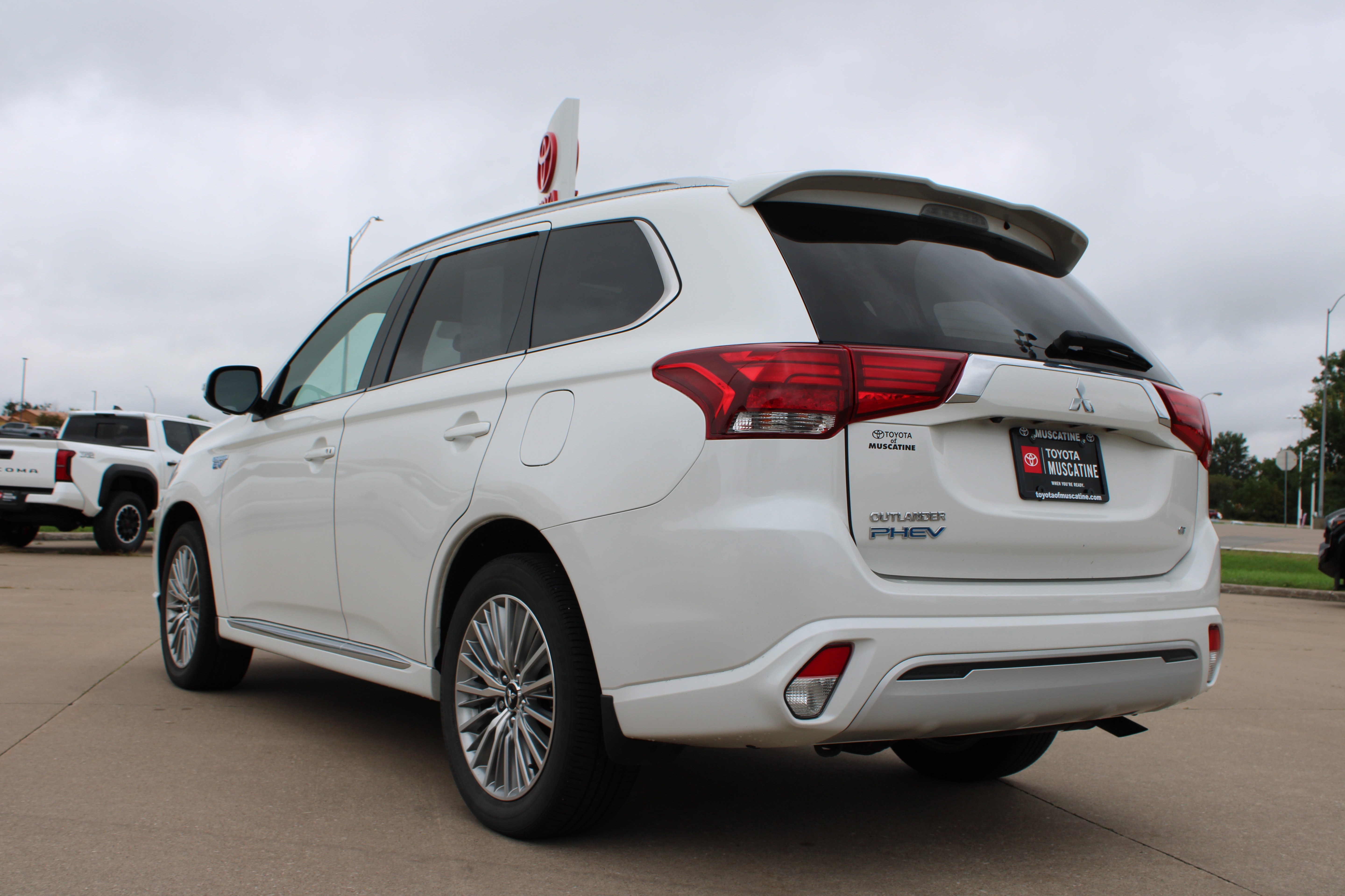 Used 2022 Mitsubishi Outlander GT AWD/4WD image 6