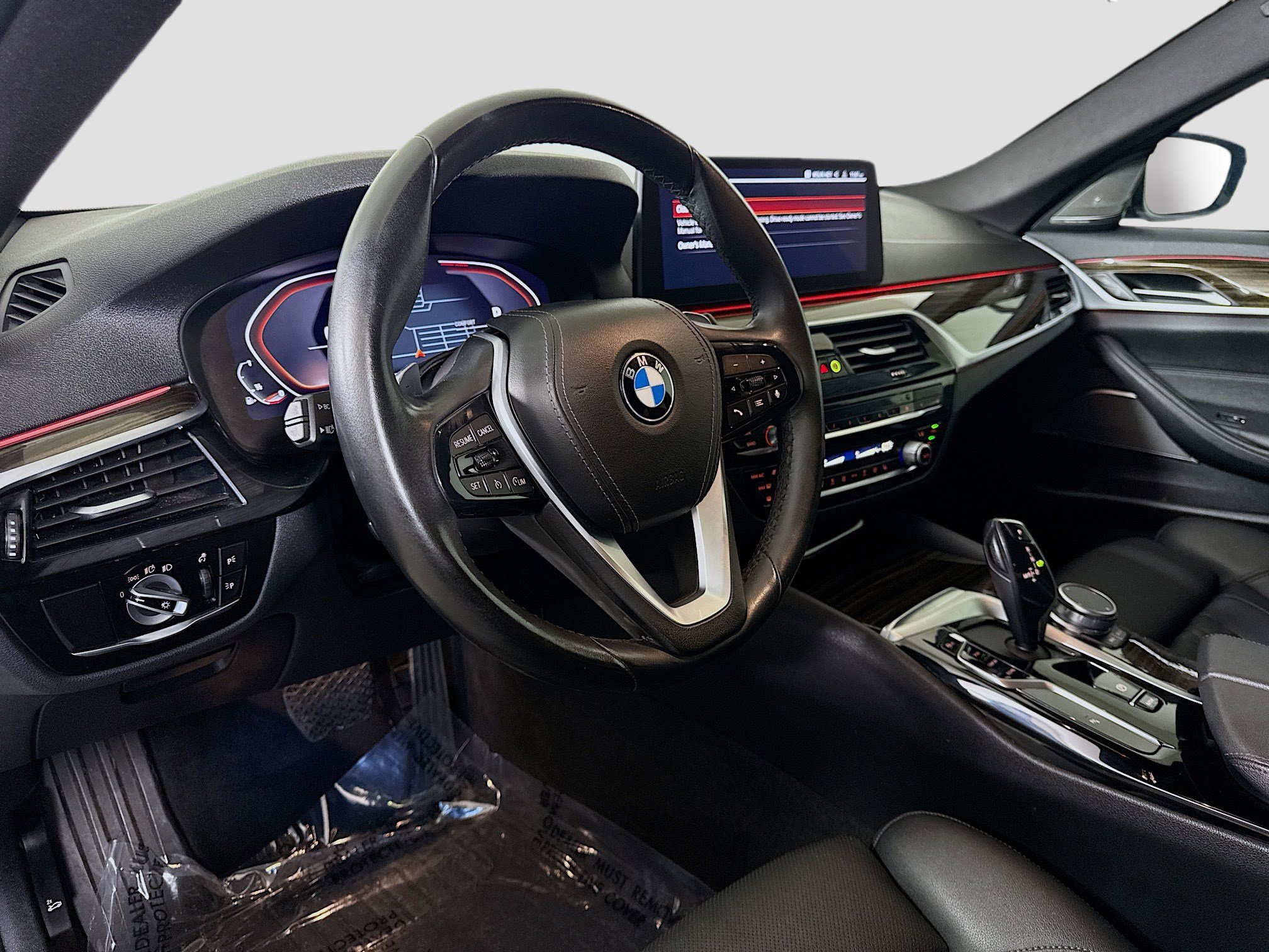Used 2023 BMW 530i w/ Premium Package RWD image 23
