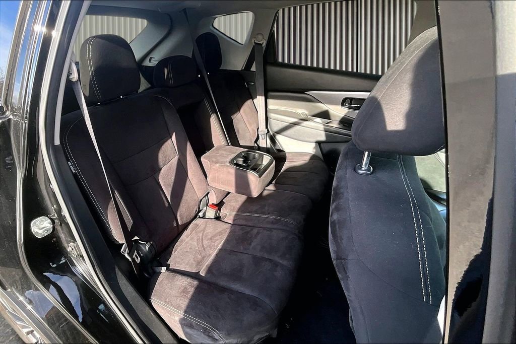 Used 2020 Nissan Murano SV image 28