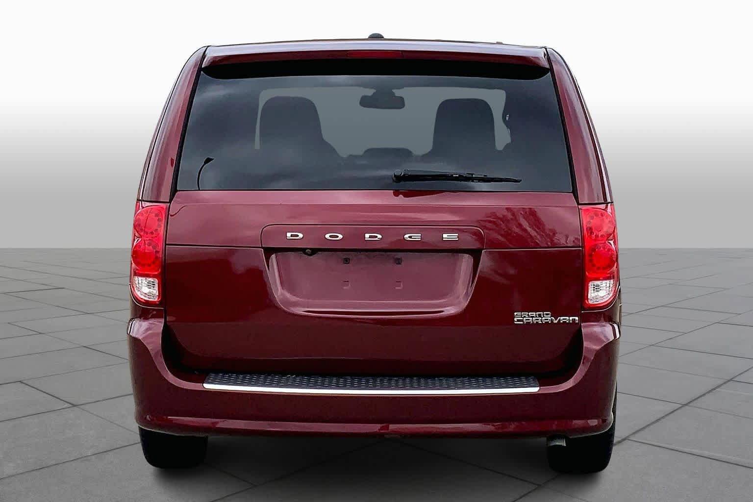 Used 2019 Dodge Grand Caravan GT image 5