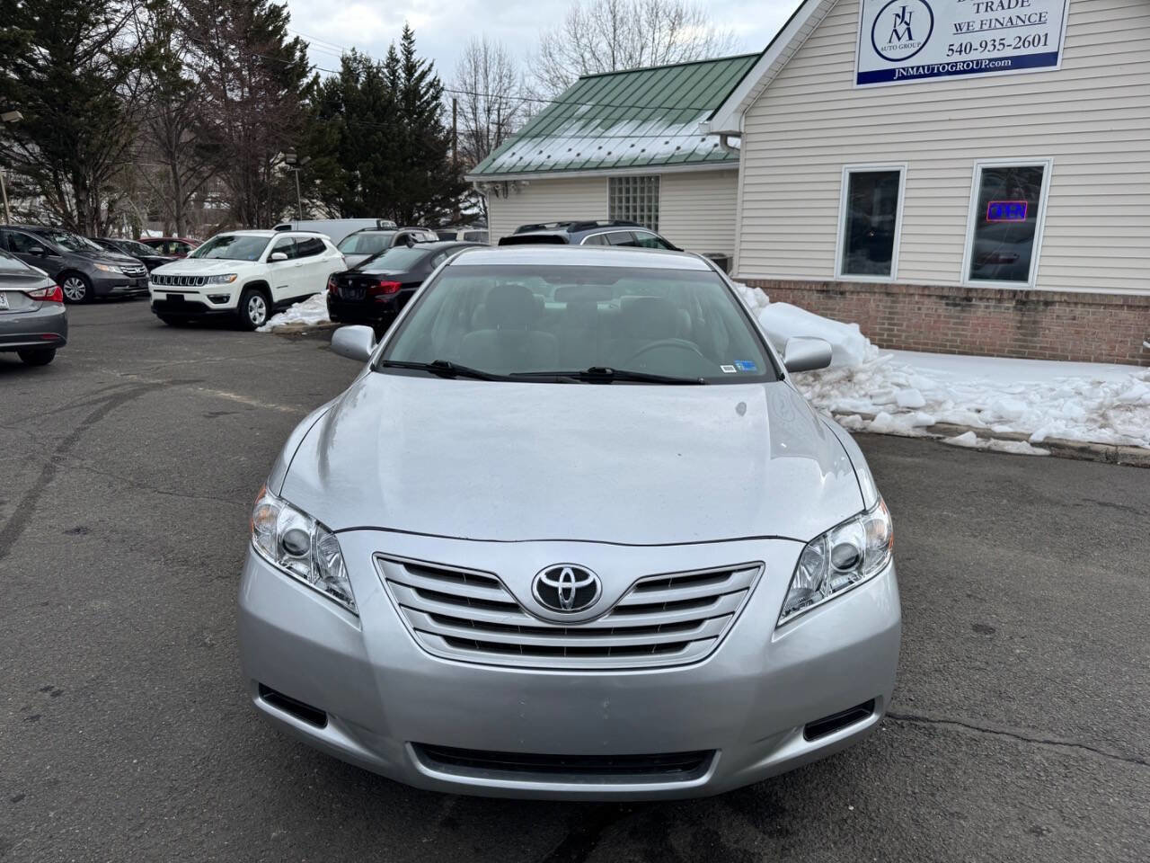 Used 2008 Toyota Camry LE image 2