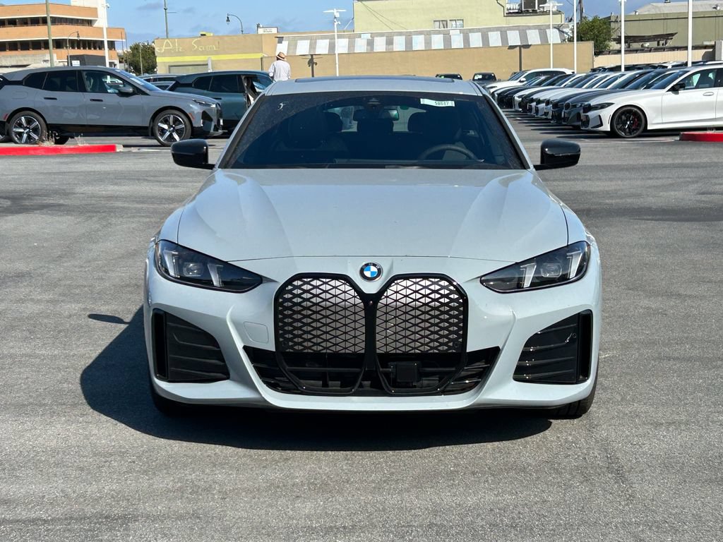 New 2026 BMW i4 eDrive40 w/ M Sport Package RWD image 8