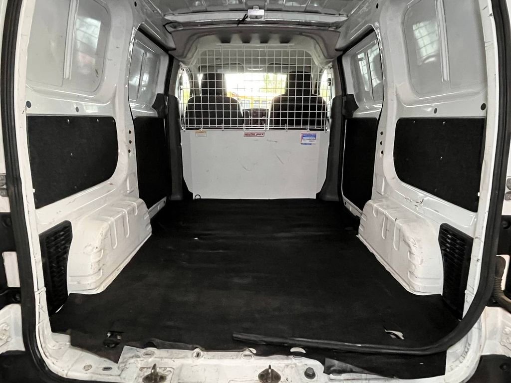 Used 2018 Chevrolet City Express LS FWD image 28