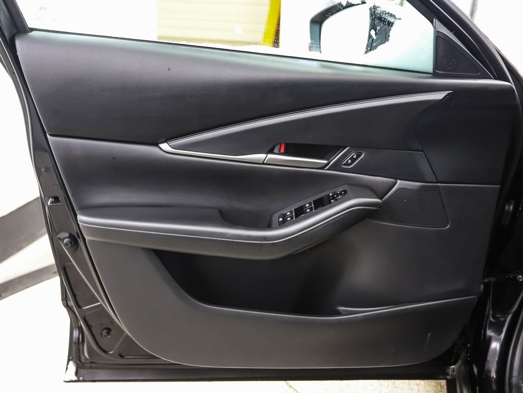 Used 2023 MAZDA CX-30 AWD 2.5 S w/ Select Package image 9