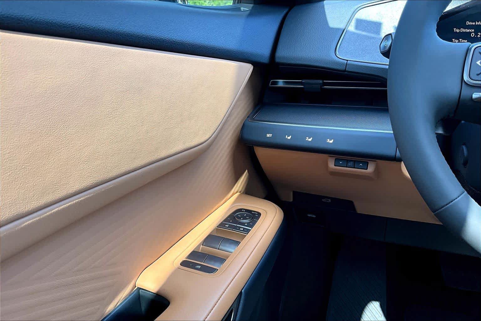New 2026 Lexus ES 350e FWD image 20