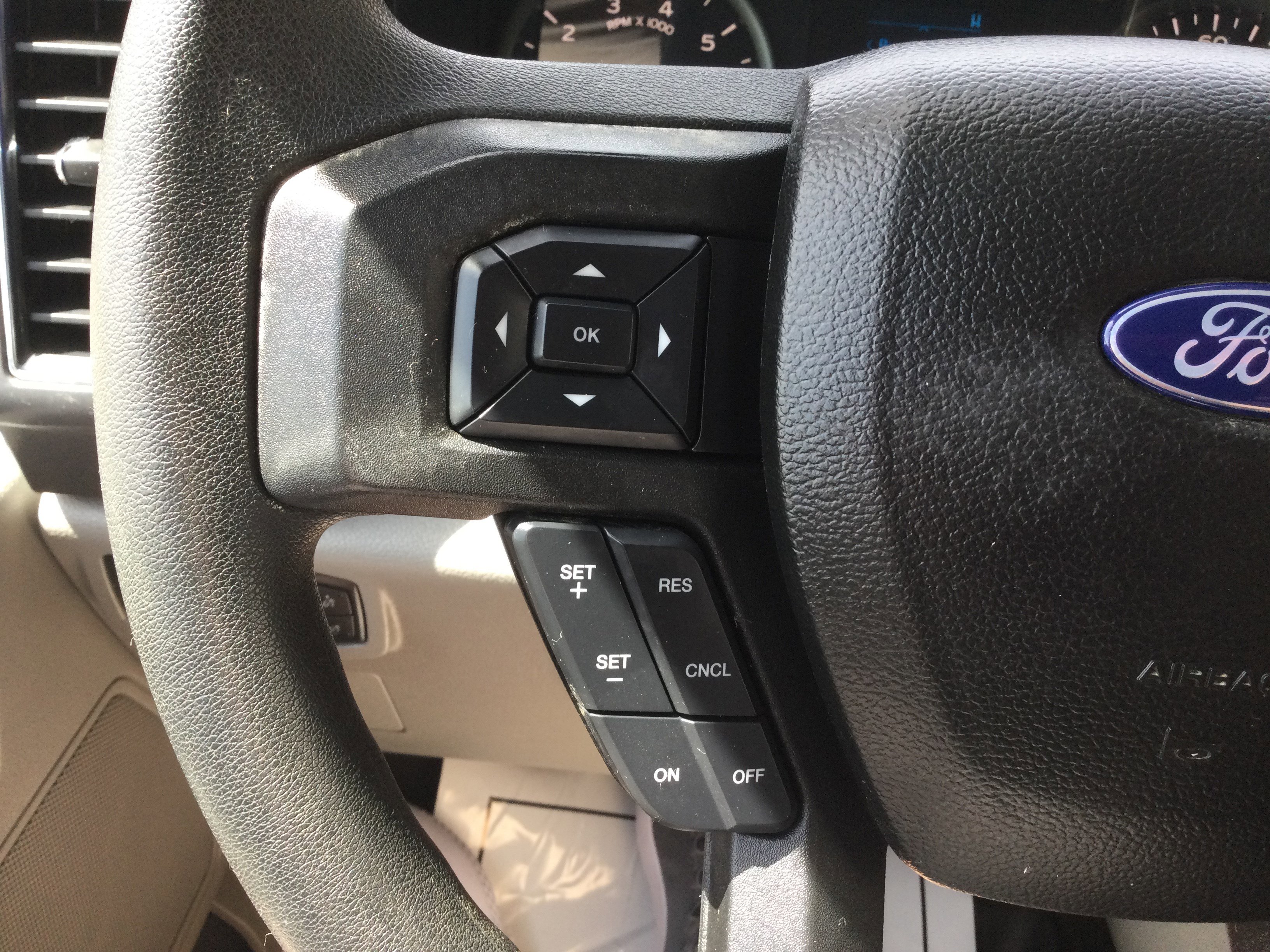 Used 2018 Ford F150 XLT AWD/4WD image 14