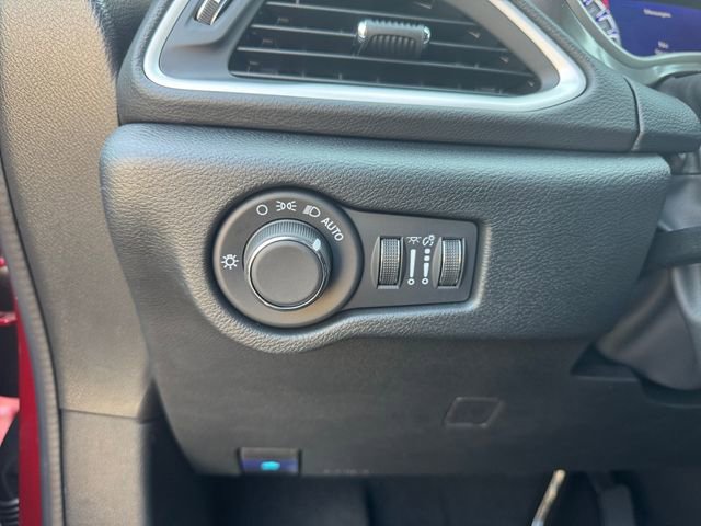 New 2026 Chrysler Voyager LX FWD image 27