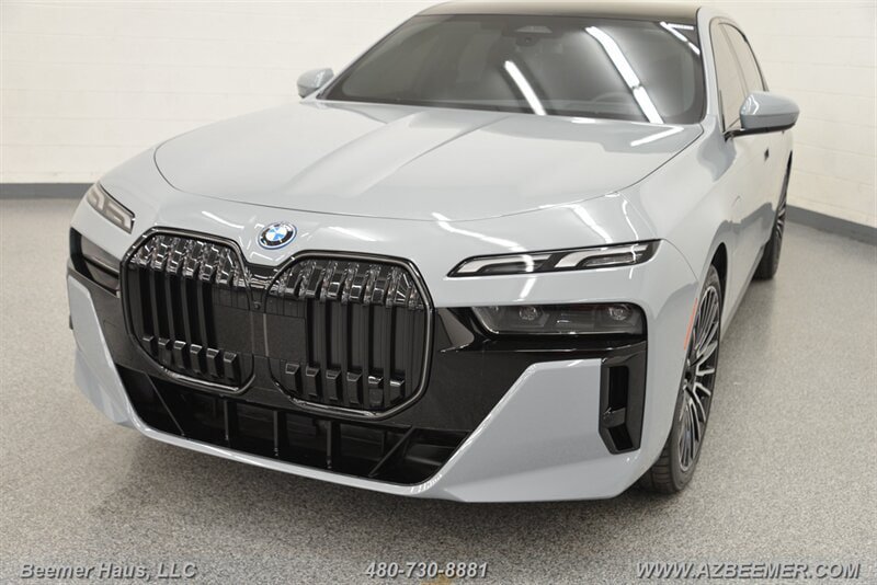 Used 2025 BMW 750e xDrive w/ Premium Package