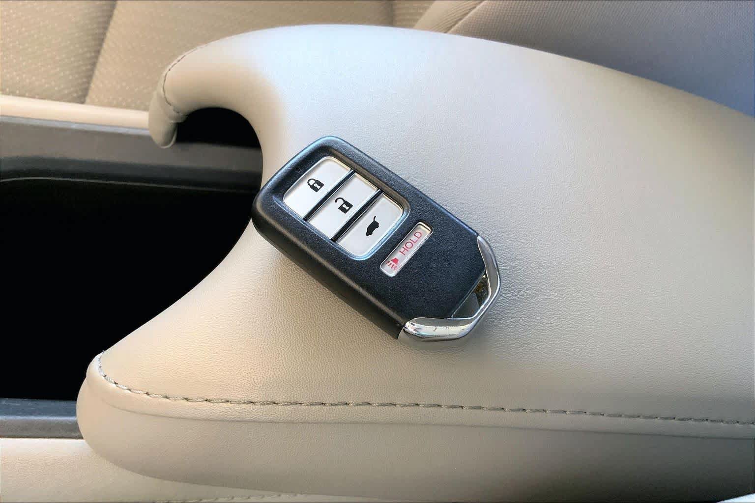Used 2016 Honda HR-V EX image 15
