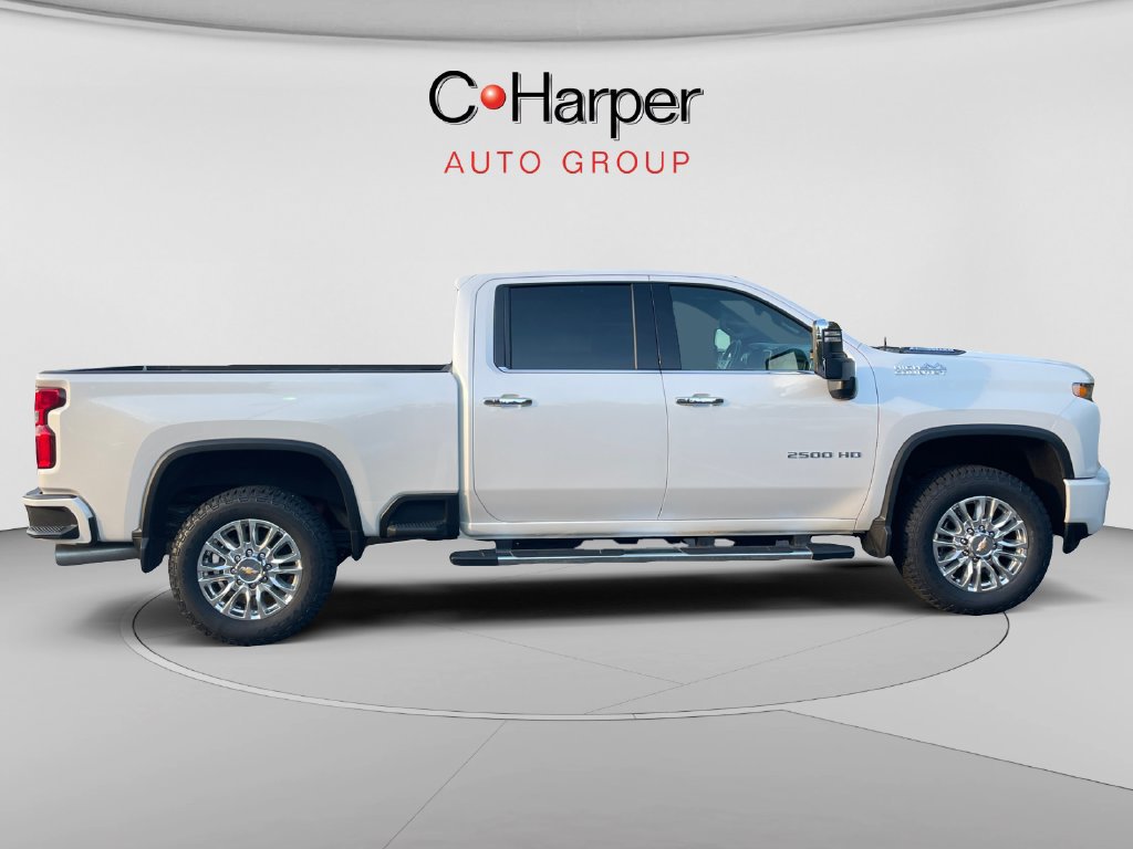 Used 2023 Chevrolet Silverado 2500 High Country w/ Safety Package II AWD/4WD image 2