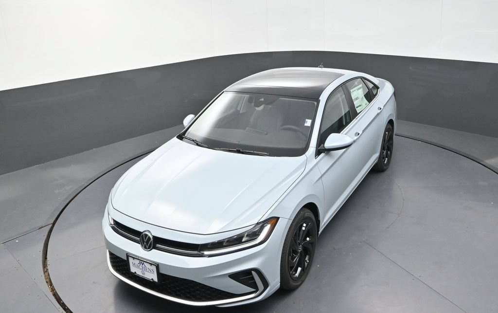 New 2026 Volkswagen Jetta SE FWD image 14