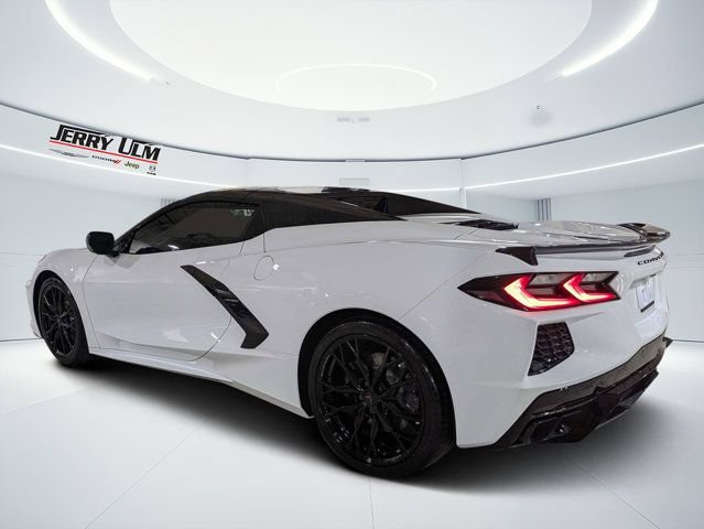 Used 2024 Chevrolet Corvette Stingray Premium Conv RWD image 9