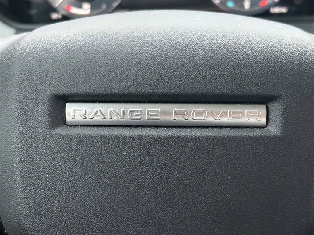 Used 2025 Land Rover Range Rover Velar Dynamic SE image 40