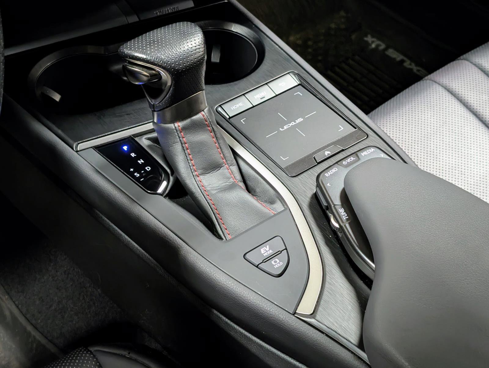 Used 2019 Lexus UX 250h F Sport w/ F Sport Premium Package image 25