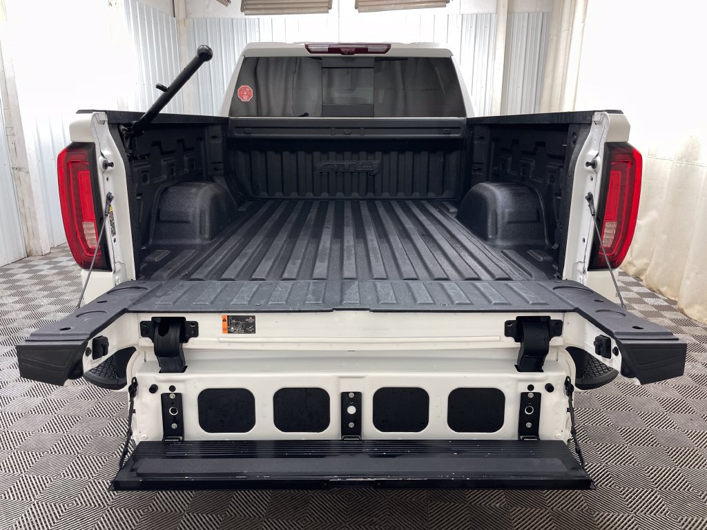 Used 2023 GMC Sierra 1500 AT4 w/ AT4 Premium Package AWD/4WD image 49