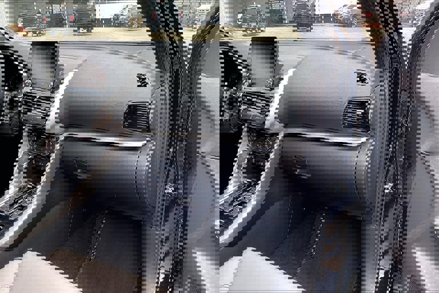 Used 2023 Mitsubishi Eclipse Cross SEL image 17