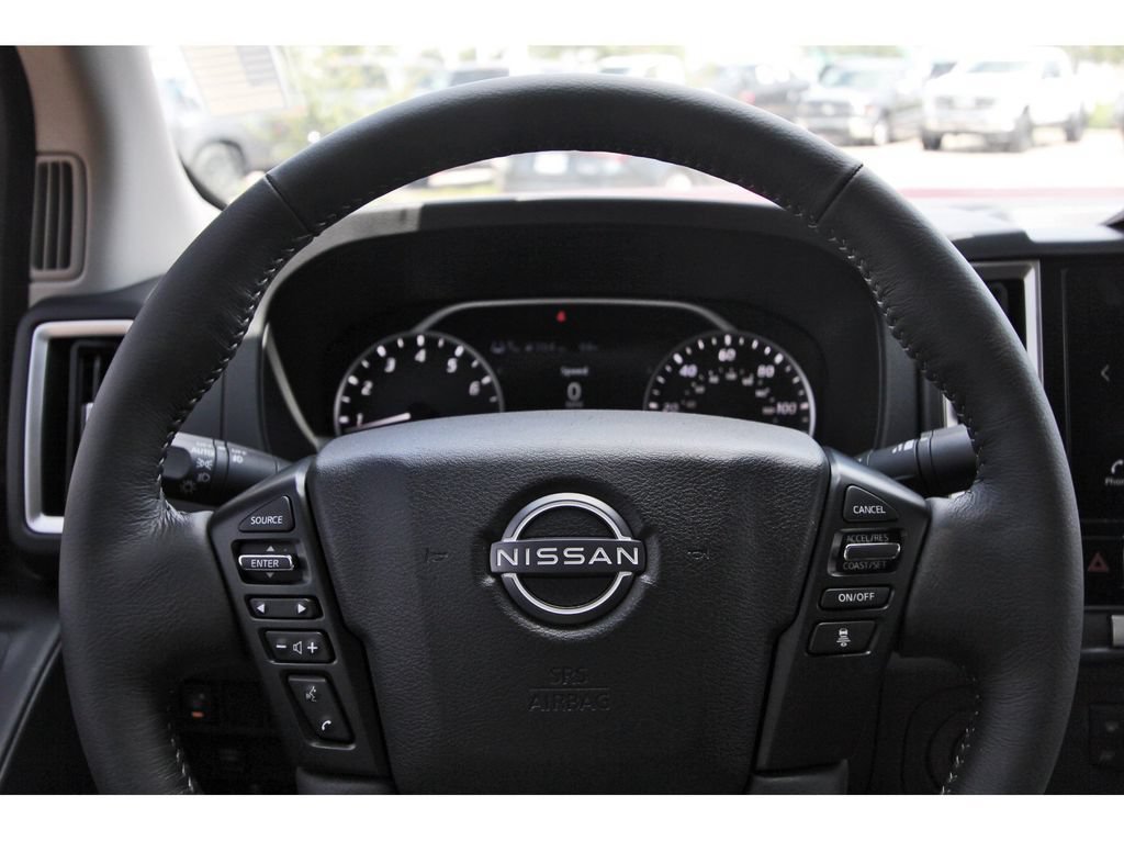 Used 2025 Nissan Frontier SV w/ SV Convenience Package RWD image 15