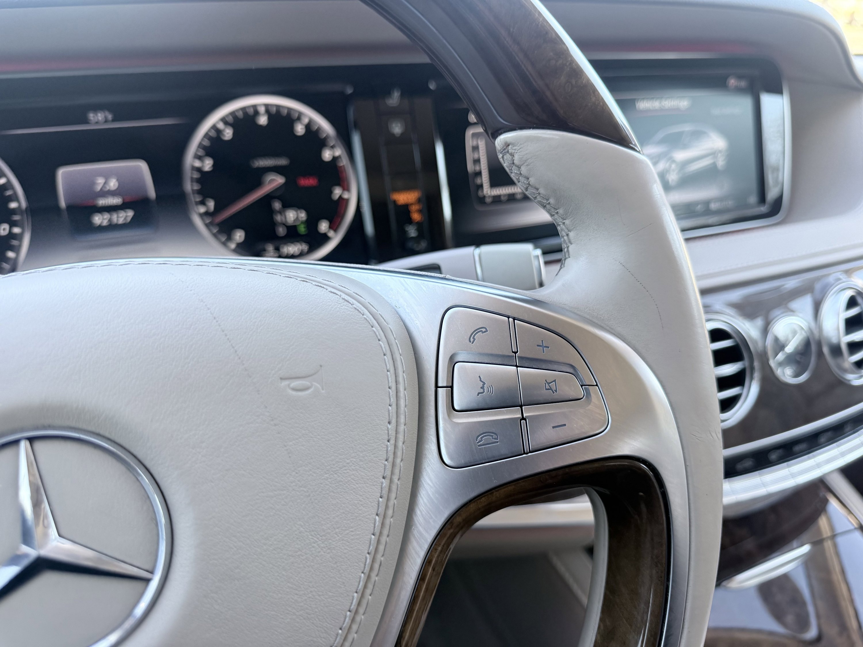 Used 2015 Mercedes-Benz S 550 Sedan w/ Premium 1 Package image 60