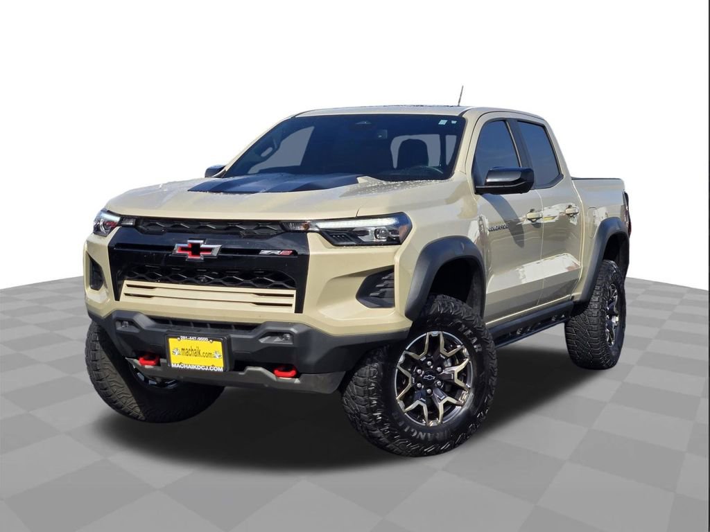 Used 2024 Chevrolet Colorado ZR2 w/ Technology Package AWD/4WD image 1