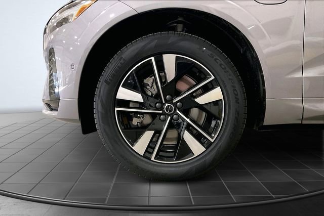 New 2026 Volvo XC60 T8 Plus w/ Climate Package image 14